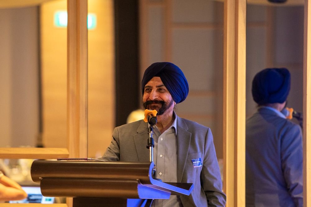 �й���9888��˹ά��˹(�ɷ�)���޹�˾-�ٷ���վ