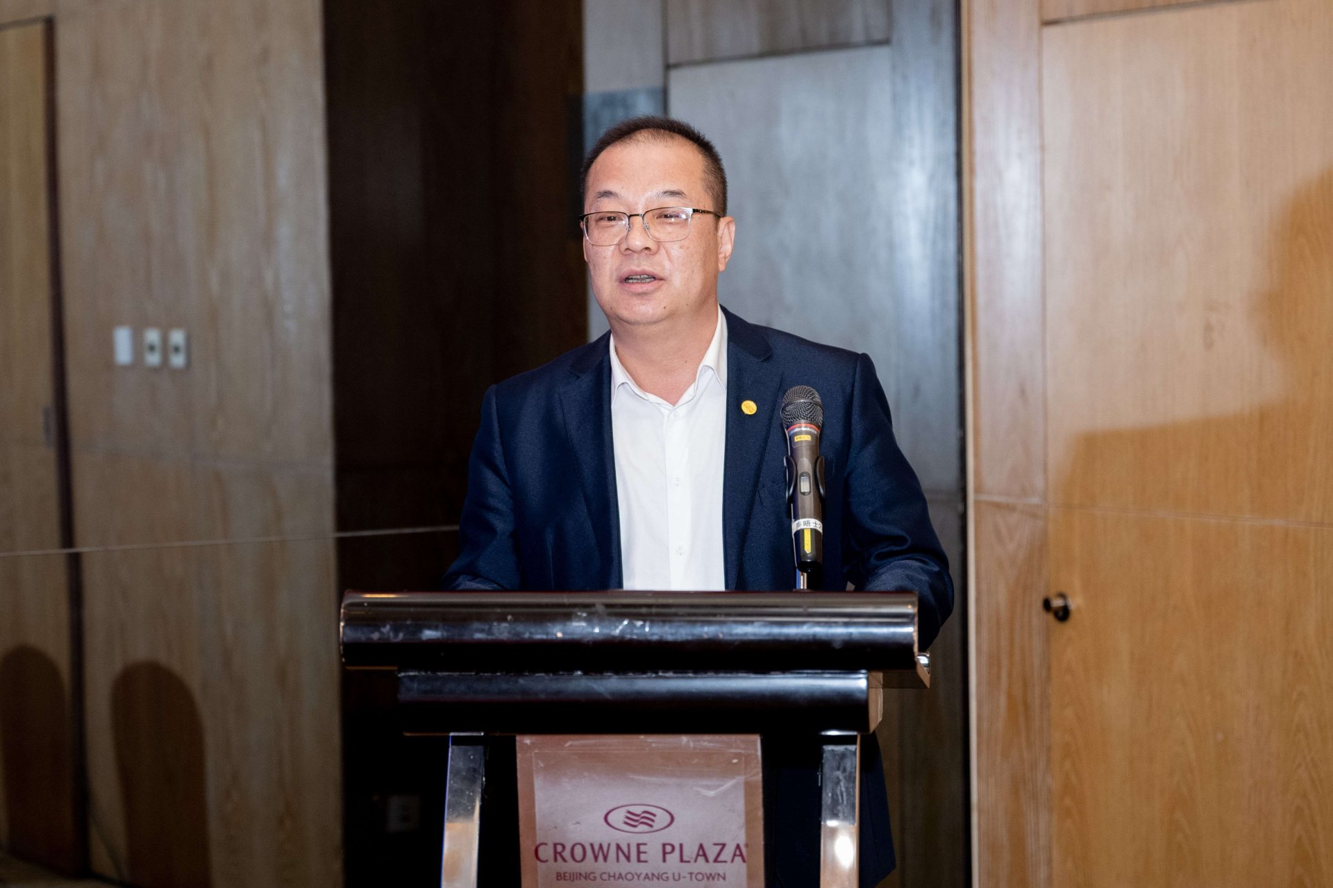 �й���9888��˹ά��˹(�ɷ�)���޹�˾-�ٷ���վ